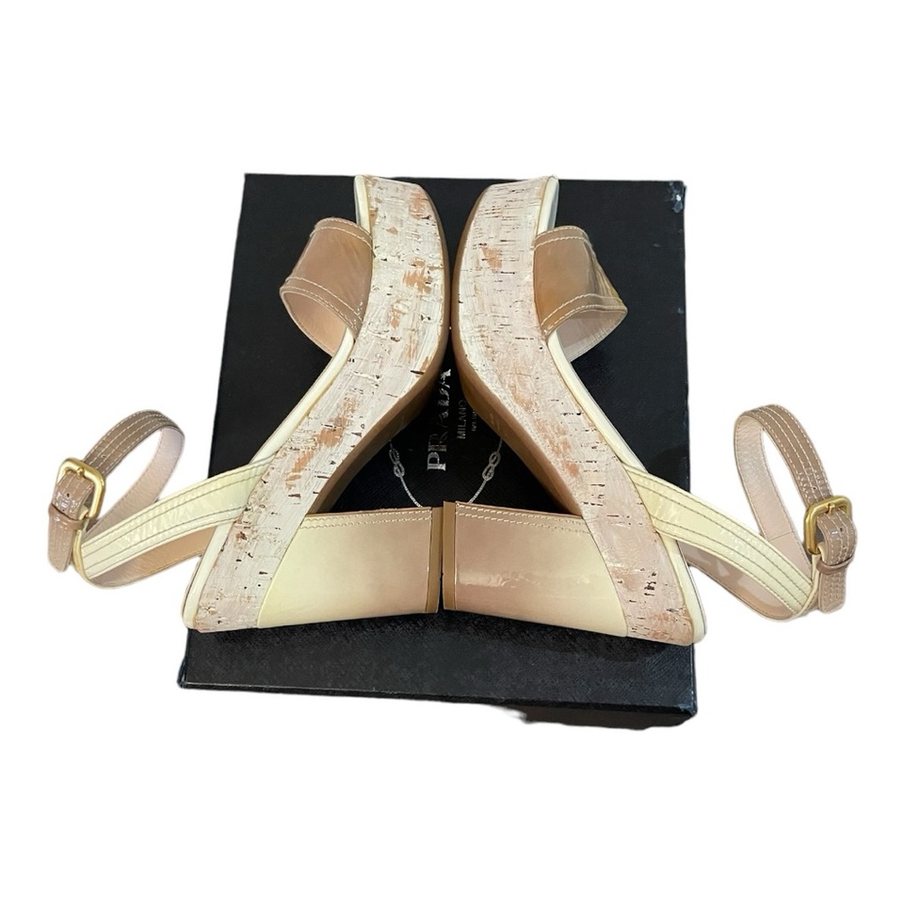 PRADA VERNICE BIANCO-QUARZO PATENT LEATHER OMBRE SANDALS SIZE 38.5 - Picture 5 of 16